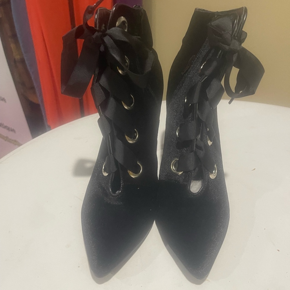 Velvet Bootie - Picture 2 of 3